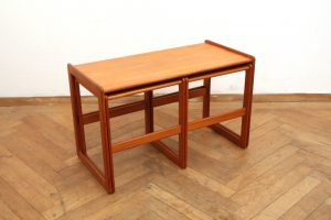 Satztische teak