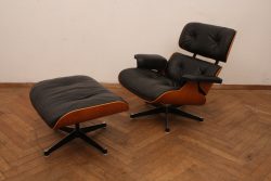 Eames lounge Chair