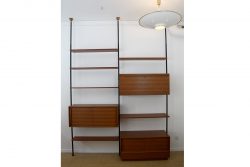 Modulares Swiss Teak Regal
